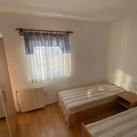 Appartement In Vrvari With Air Conditioning, Wifi 664-6