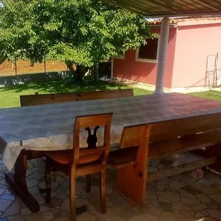 Appartement In Vrvari With Air Conditioning, Wifi 664-6 *